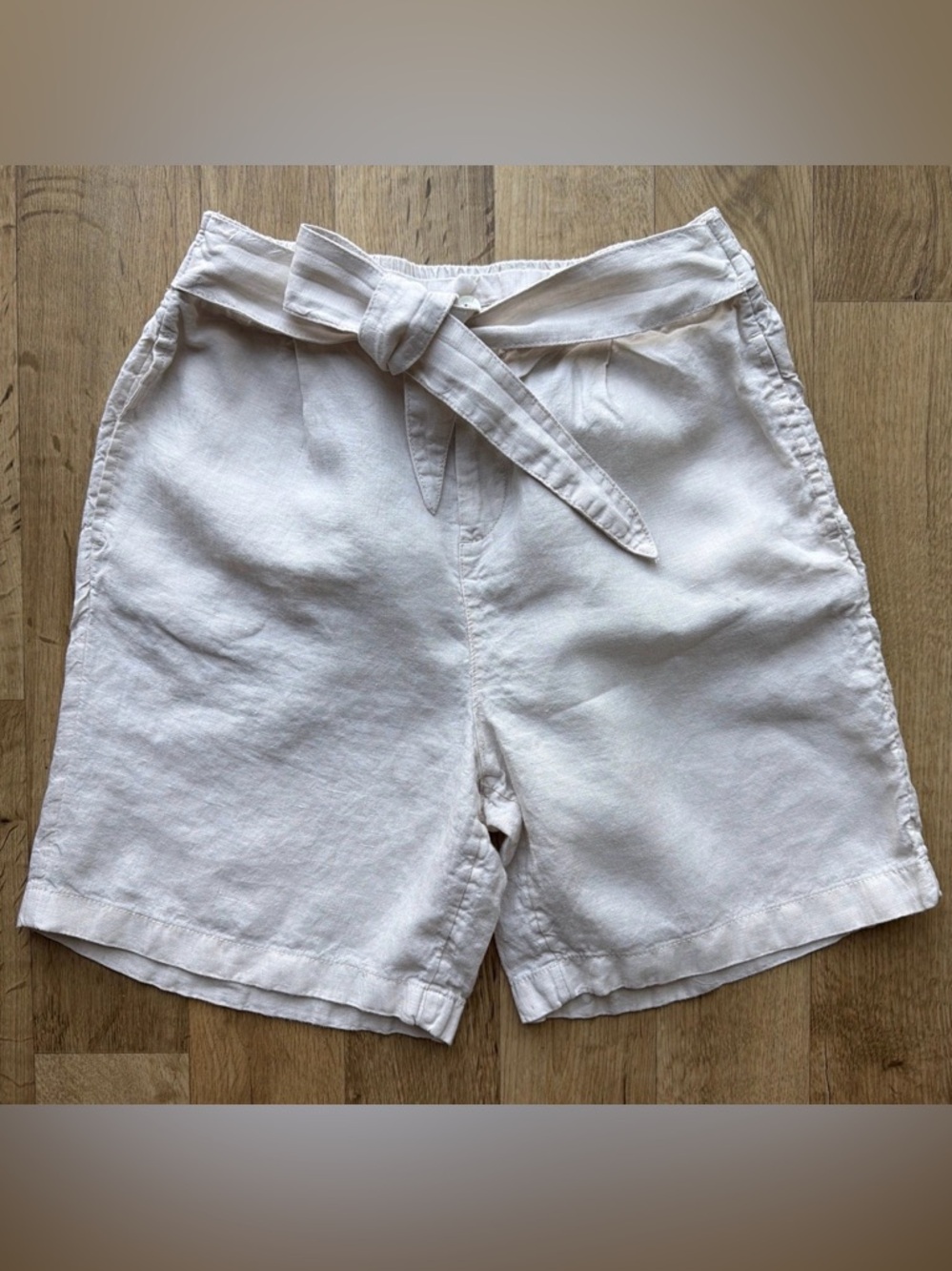 Halston Heritage Cream Linen Elastic-Waist Shorts